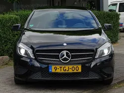 Zwart Gebruikt 2014 Mercedes A180 Ambition Hatchback | € 9.950 (Eerlijke prijs)