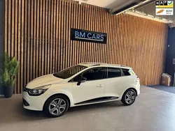 Wit Gebruikt 2014 Renault Clio GrandTour Night&Day Stationwagen | € 5.699 (Eerlijke prijs)