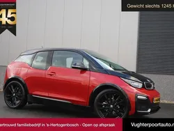 Rood, metallic lak Gebruikt 2019 BMW i3 Executive Hatchback | € 16.940 (Eerlijke prijs)