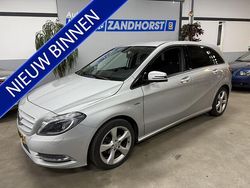 Grijs Gebruikt 2012 Mercedes B180 Ambition MPV | € 8.495 (Eerlijke prijs)