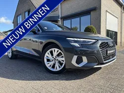 Grijs, metallic lak Gebruikt 2020 Audi A3 Sportback Business Hatchback | € 23.950 (Goede deal)