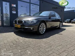 Bruin Gebruikt 2016 BMW 330 Executive Sedan | € 17.950 (Eerlijke prijs)