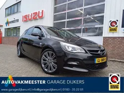 Zwart Gebruikt 2015 Opel Astra Sport Hatchback | € 7.945 (Eerlijke prijs)