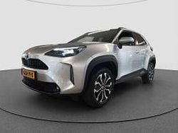 Zilver metallic Gebruikt 2023 Toyota Yaris X-plore SUV | € 26.495 (Goede deal)