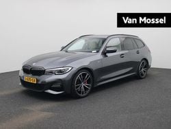 Grijs Gebruikt 2021 BMW 330 M Sport Stationwagen | € 33.900 (Goede deal)