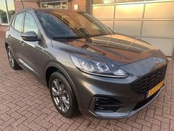 Grijs Gebruikt 2023 Ford Kuga ST-Line SUV | € 26.650 (Eerlijke prijs)