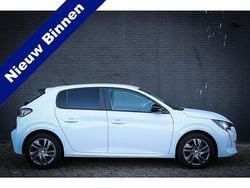 Wit Gebruikt 2022 Peugeot 208 Active Hatchback | € 13.950 (Goede deal)