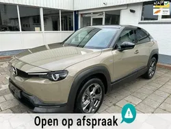 Geel Gebruikt 2023 Mazda MX30 Makoto SUV | € 19.995 (Eerlijke prijs)