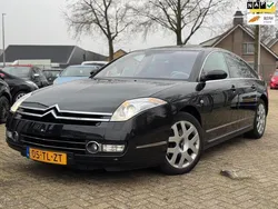 Zwart Gebruikt 2006 Citroën C6 Exclusive Sedan | € 6.250 (Eerlijke prijs)