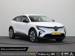 Wit Gebruikt 2023 Renault Mégane Evolution Hatchback | € 25.940 (Super prijs)