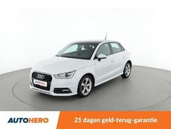 Wit (metallic) Gebruikt 2017 Audi A1 Sportback Hatchback | € 12.150 (Eerlijke prijs)