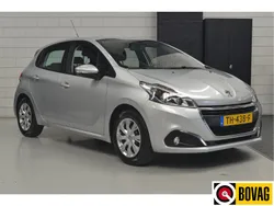 Grijs Gebruikt 2018 Peugeot 208 Hatchback | € 5.950 (Eerlijke prijs)