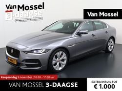 Grijs Gebruikt 2020 Jaguar XE SE Sedan | € 29.940