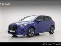 Blauw, metallic lak Gebruikt 2022 BMW 225 Active Tourer M Sport MPV | € 35.895