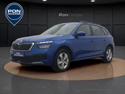 Blauw, metallic lak Gebruikt 2024 Skoda Kamiq Ambition SUV | € 22.750 (Eerlijke prijs)