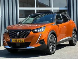 Oranje Gebruikt 2020 Peugeot 2008 GT-line SUV | € 15.450 (Eerlijke prijs)