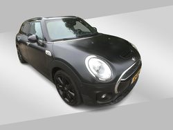 Wit Gebruikt 2015 Mini Cooper Clubman Business Stationwagen | € 14.950 (Super prijs)