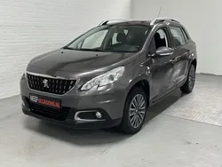Bruin Gebruikt 2016 Peugeot 2008 Access SUV | € 7.975 (Eerlijke prijs)
