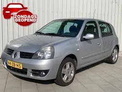 Grijs Gebruikt 2007 Renault Clio R.S. Campus Hatchback | € 1.945 (Eerlijke prijs)