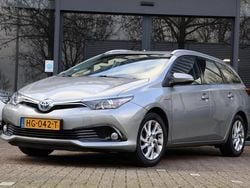 Grijs Gebruikt 2015 Toyota Auris Touring Sports Stationwagen | € 11.445 (Eerlijke prijs)
