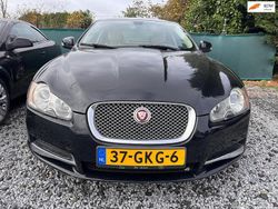 Zwart (metallic) Gebruikt 2008 Jaguar XF Premium Luxury Sedan | € 1.300