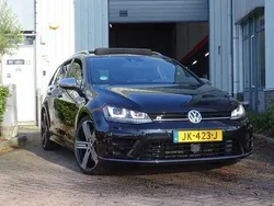 Zwart Gebruikt 2015 VW Golf VII R Stationwagen | € 21.999 (Eerlijke prijs)