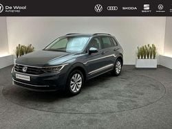 Grijs Gebruikt 2023 VW Tiguan Life SUV | € 34.895 (Super prijs)