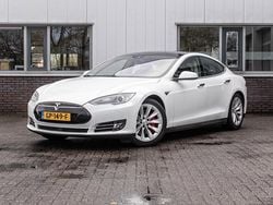 Wit Gebruikt 2015 Tesla Model S Performance Hatchback | € 18.000 (Goede deal)