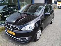 Zwart Gebruikt 2017 Mitsubishi Space Star Hatchback | € 6.950 (Eerlijke prijs)