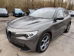 Grijs Gebruikt 2019 Alfa Romeo Stelvio SUV | € 15.550