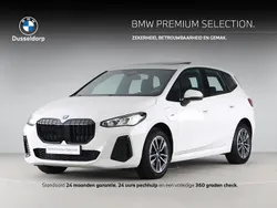 Wit Gebruikt 2022 BMW 225 Active Tourer M Sport MPV | € 35.450 (Eerlijke prijs)