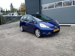 Blauw Gebruikt 2009 Honda Jazz Exclusive Hatchback | € 5.450 (Eerlijke prijs)