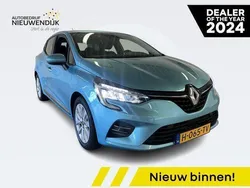Bleu celadon rqt Gebruikt 2020 Renault Clio V Zen Hatchback | € 13.445 (Eerlijke prijs)