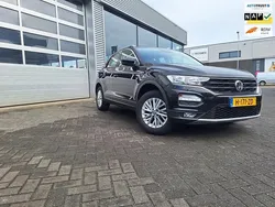 Zwart Gebruikt 2020 VW T-Roc Business SUV | € 19.949 (Goede deal)