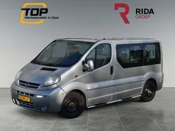 Grijs Gebruikt 2006 Opel Vivaro Van | € 12.945