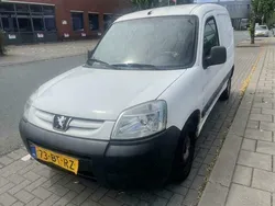 Wit Gebruikt 2005 Peugeot Partner MPV | € 1.249