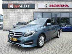 Blauw Gebruikt 2015 Mercedes B180 Ambition MPV | € 15.950 (Eerlijke prijs)