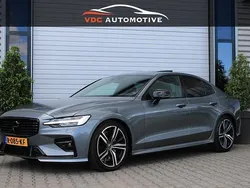 Grijs Gebruikt 2019 Volvo S60 R-Design Sedan | € 28.950 (Eerlijke prijs)