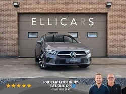 Grijs Gebruikt 2022 Mercedes A250 Style Sedan | € 27.990 (Super prijs)