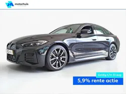 Zwart Gebruikt 2022 BMW i4 Basis Sedan | € 38.930 (Eerlijke prijs)