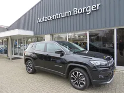 Zwart Gebruikt 2024 Jeep Compass Altitude SUV | € 34.499 (Eerlijke prijs)
