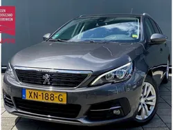 Grijs, metallic lak Gebruikt 2019 Peugeot 308 Stationwagen | € 9.444 (Eerlijke prijs)