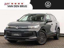 Grijs (metallic) Gebruikt 2024 VW Tiguan Edition SUV | € 39.900 (Super prijs)
