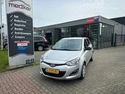 Grijs Gebruikt 2013 Hyundai i20 Hatchback | € 7.450 (Eerlijke prijs)