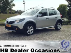 Grijs, metallic lak Gebruikt 2011 Dacia Sandero Stepway Hatchback | € 2.950 (Eerlijke prijs)