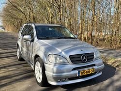 Grijs Gebruikt 2001 Mercedes ML430 SUV | € 3.950