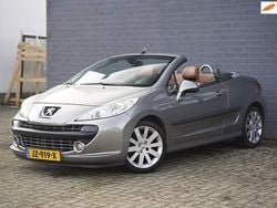 Grijs Gebruikt 2007 Peugeot 207 CC Cabriolet | € 2.999 (Eerlijke prijs)