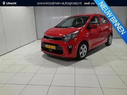(a2r) shiny red m Gebruikt 2021 Kia Picanto Comfort Hatchback | € 12.799 (Eerlijke prijs)