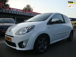 Wit Gebruikt 2010 Renault Twingo Dynamique Hatchback | € 3.495 (Eerlijke prijs)