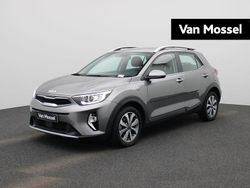 Grijs Gebruikt 2024 Kia Stonic SUV | € 25.440 (Eerlijke prijs)